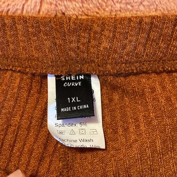 Shein Curve 1X autumn fall winter colored sweats set - Picture 2 of 3